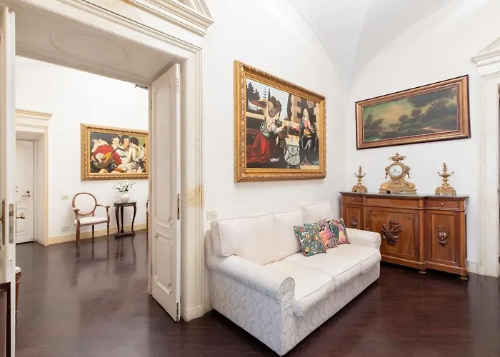 Iflat Spanish Steps Luxury And Historical Apt